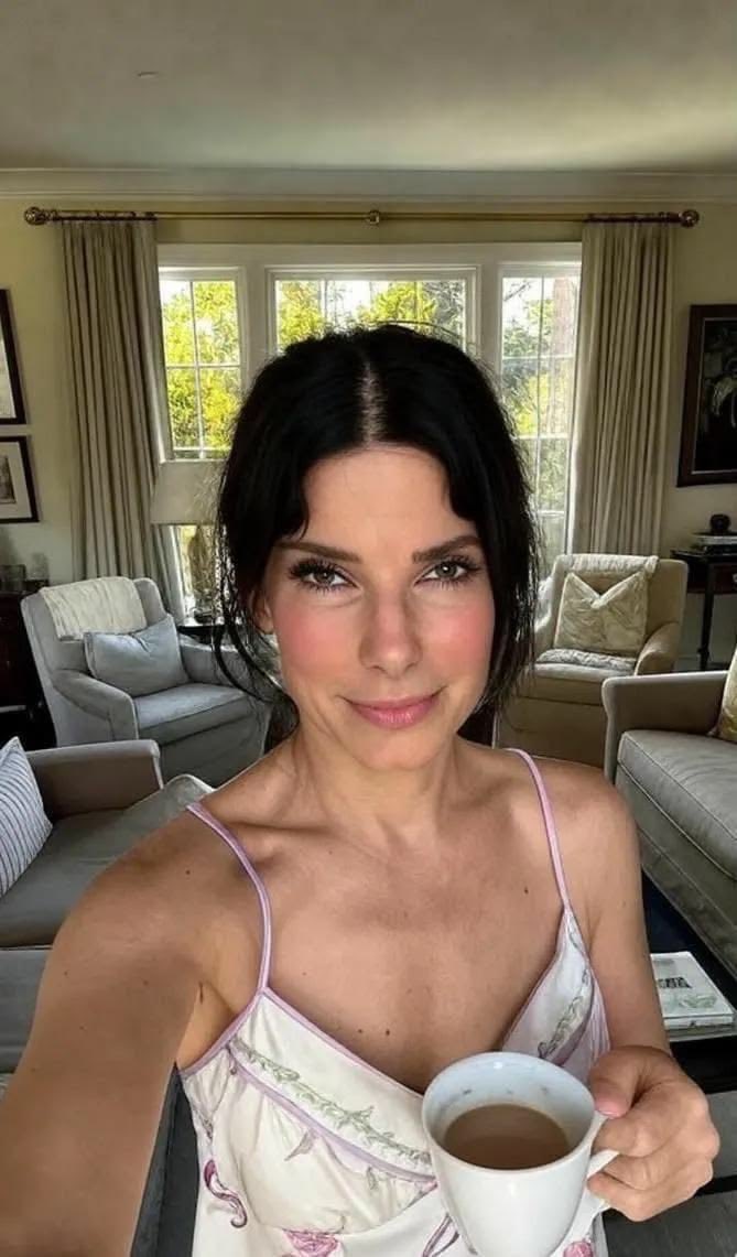 SandraBullywccv's tweet photo. Early morning coffee 🥱 https://t.co/KGG5ryRJcV