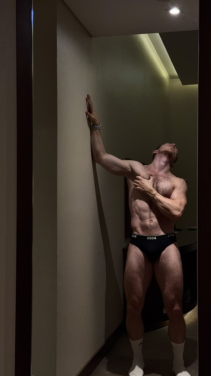 SilentPhysique's tweet photo. https://t.co/adlwRUb2q4