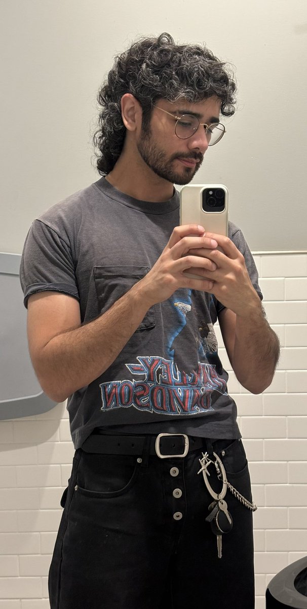ssadboyxxl's tweet photo. Proof of life (and cock) https://t.co/TxbTg5bpCd