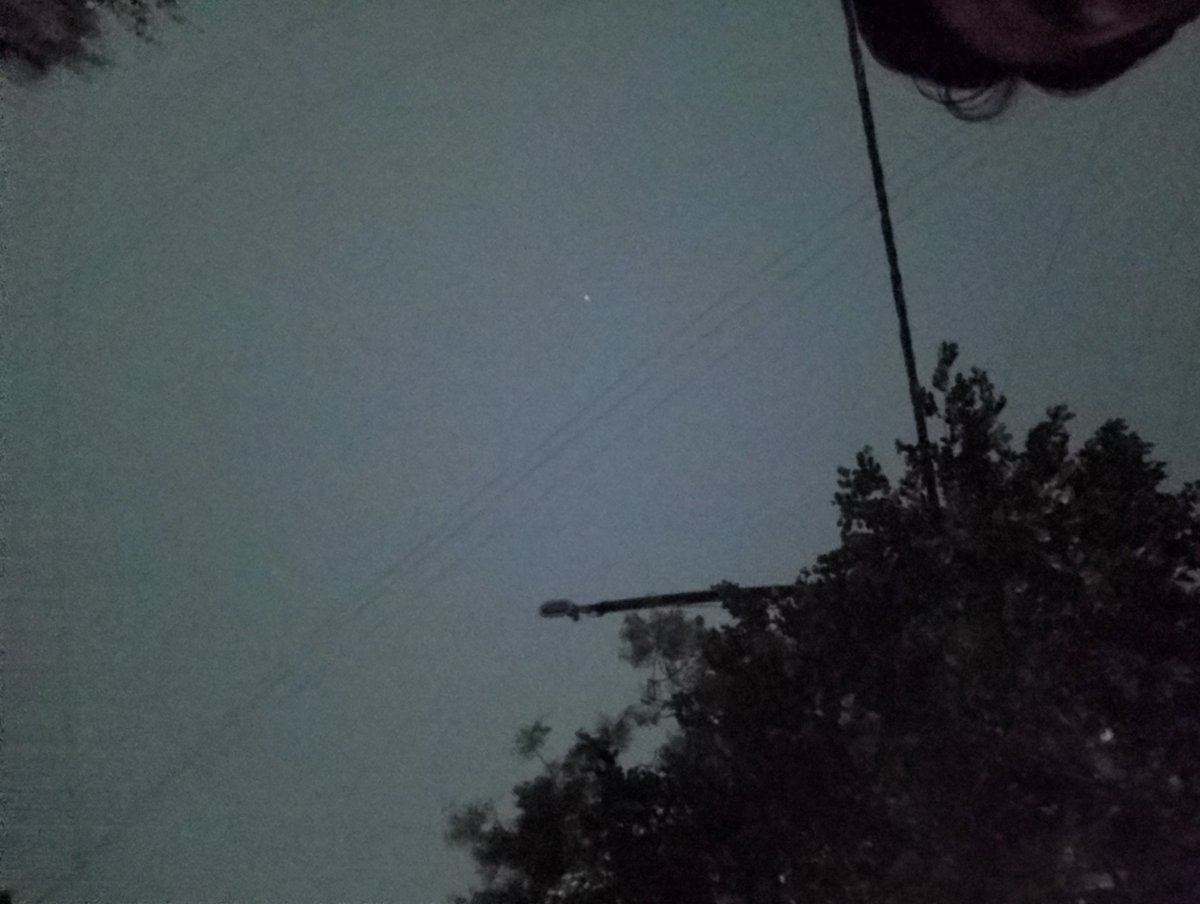 sumitverma645's tweet photo. @noida_authority @CeoNoida steert lights are not working in kashiram colony boundry side, in 2nd row...sector 45 noida.drainage are also full. So pls solve these issues https://t.co/msJNhIONK8