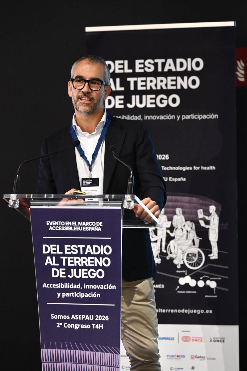 congresoT4H's tweet photo. Jorge Guadilla Arsuaga, Cirujano Ortopédico y Traumatólogo y Director Médico del
@Hospital_MiKS
durante su intervención en https://t.co/gtSu5LYaEj https://t.co/xOVkDIFujn