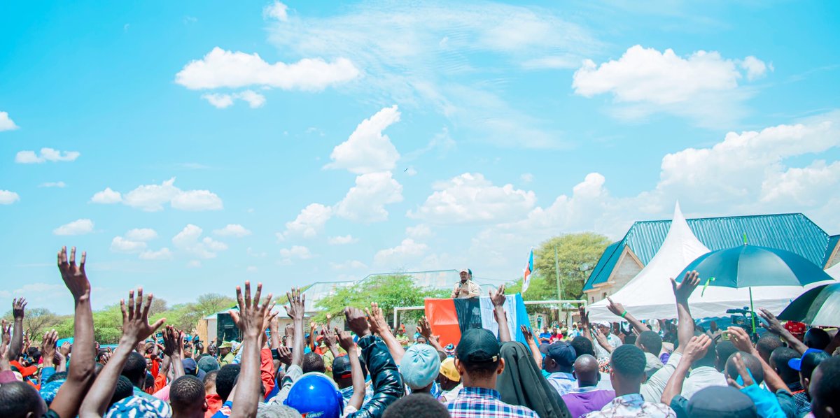 ChademaTZ2's tweet photo. Matukio katika picha mkutano wa hadhara uliofanyika leo asubuhi Septemba 25, 2026 Lamadi, mkoani Simiyu. Mgeni rasmi akiwa Makamu Mwenyekiti bara Mhe. @HecheJohn. Katika mkutano huo Mhe. Heche aliambatana na mwenyeji wake Mhe. Lucas Ngoto, Mwenyekiti Kanda ya Serengeti. https://t.co/mRJEgDbStc