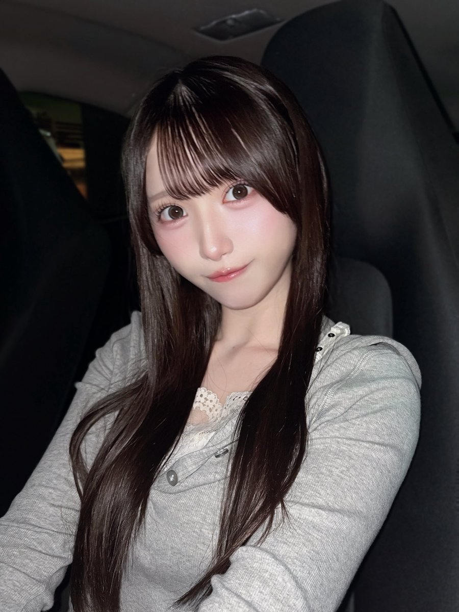 aksb_manami's tweet photo. 助手席の君が好きだ♡ https://t.co/qc7AAcnzPj