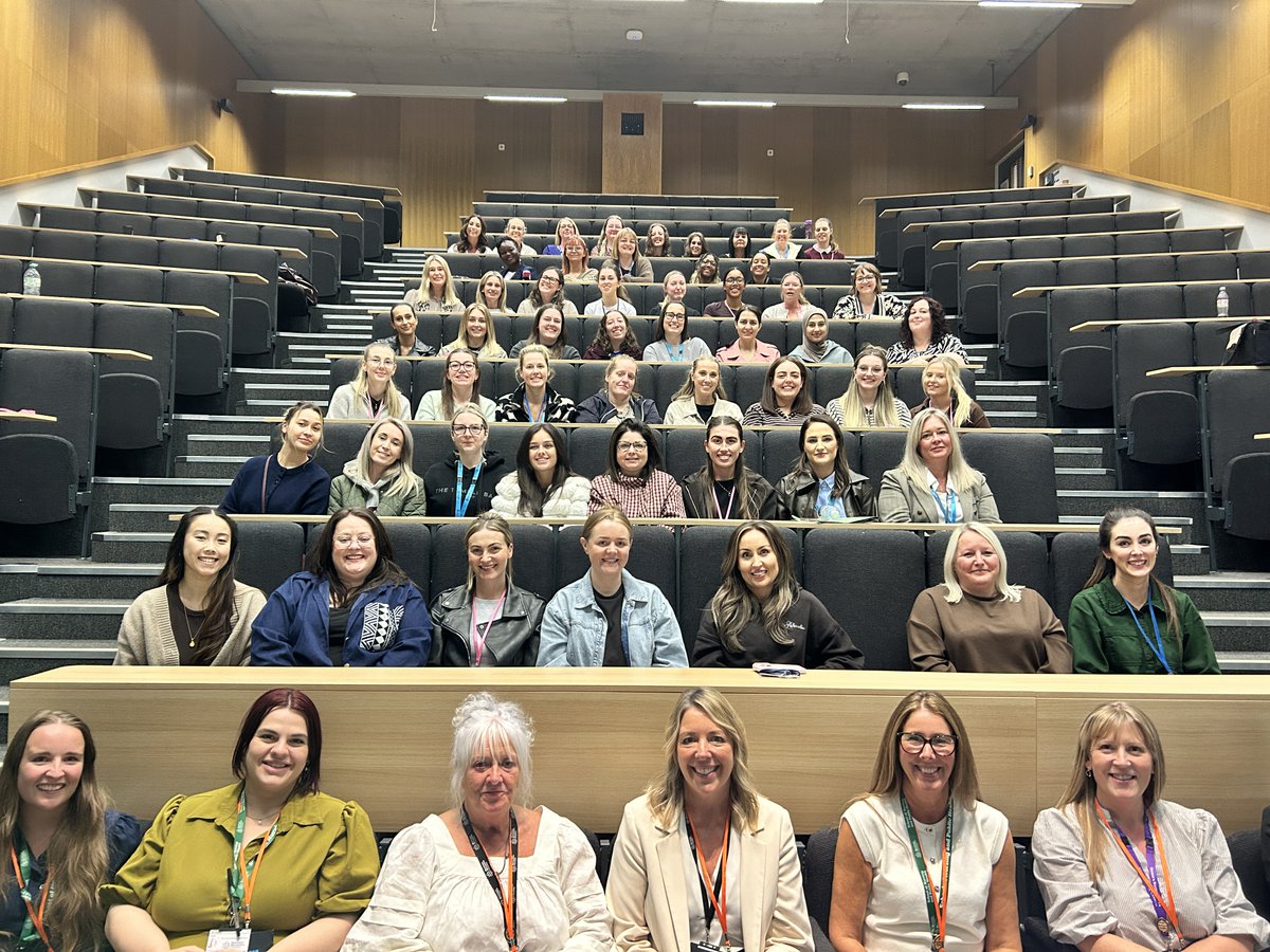 MMUApprentice's tweet photo. Over 200 apprentices, practitioners and educators joined Manchester Met’s annual Public Health Conference to showcase innovative projects improving health outcomes and tackling inequalities across communities. 
Read more: https://t.co/Zxc1tud7gY
 @DNManMet @HVManMet  @SNManMet https://t.co/SJ3mC5Dlix