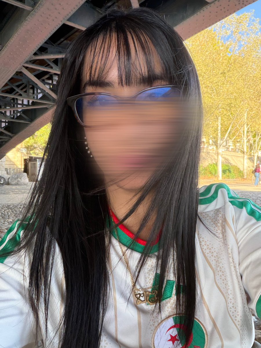 vxsmaria's tweet photo. Je rejoins la trend 🤍 https://t.co/e2lITt5ZIz