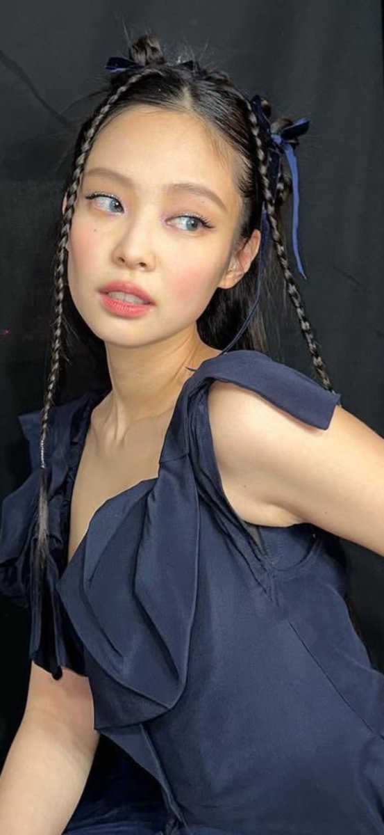 jenniepics's tweet photo. https://t.co/tzJ8QMF1EW