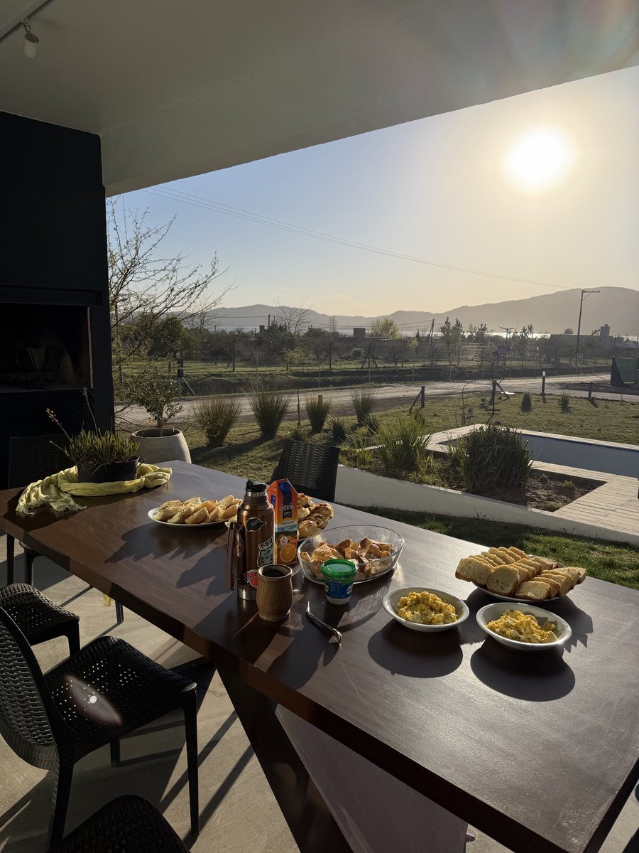 Topspeedlover's tweet photo. Buen día ☀️☕️ https://t.co/YdOOPgfspl