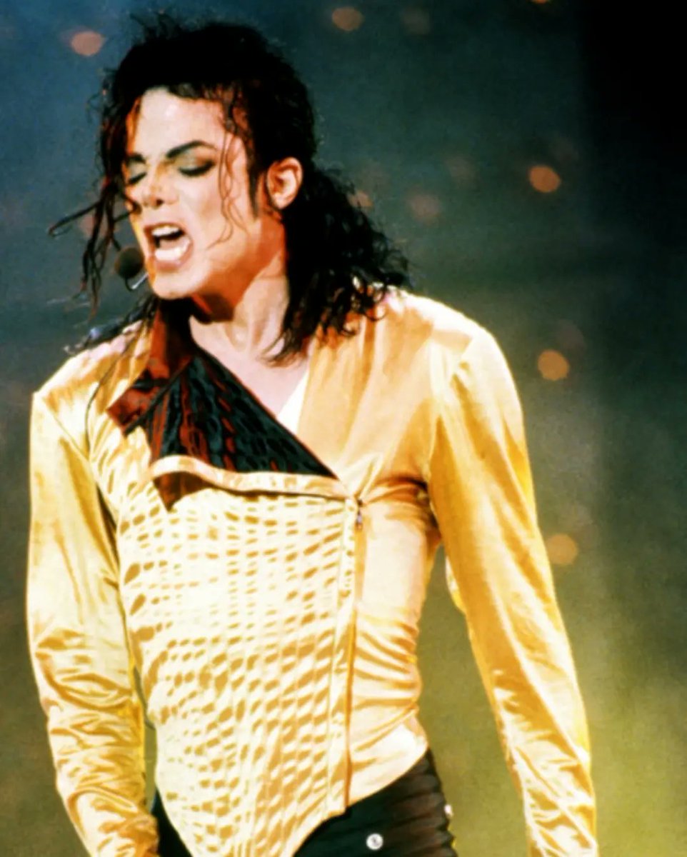 EstelleMahuna's tweet photo. I made a poster of the King of Pop. Swipe right for the full poster and BTS. I captured Michael’s energy from the Dangerous–HIStory era using Polish and PicsArt. What’s your favorite era? https://t.co/ANMDosgHNY
