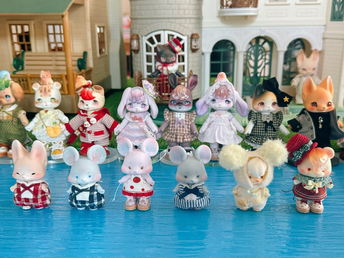 mirukudayz's tweet photo. 水の上を歩く修行中です😤

#kumukuku #쿠무쿠쿠
#cocoriang #코코리앙 https://t.co/uzLOtFwasd