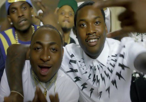 Moweyyyy184273's tweet photo. 2015 THROWBACK: Davido and Meek Mill on set for the “Fans Mi” music video in Los Angeles. 🐐🔥 https://t.co/4NpehMaTv4