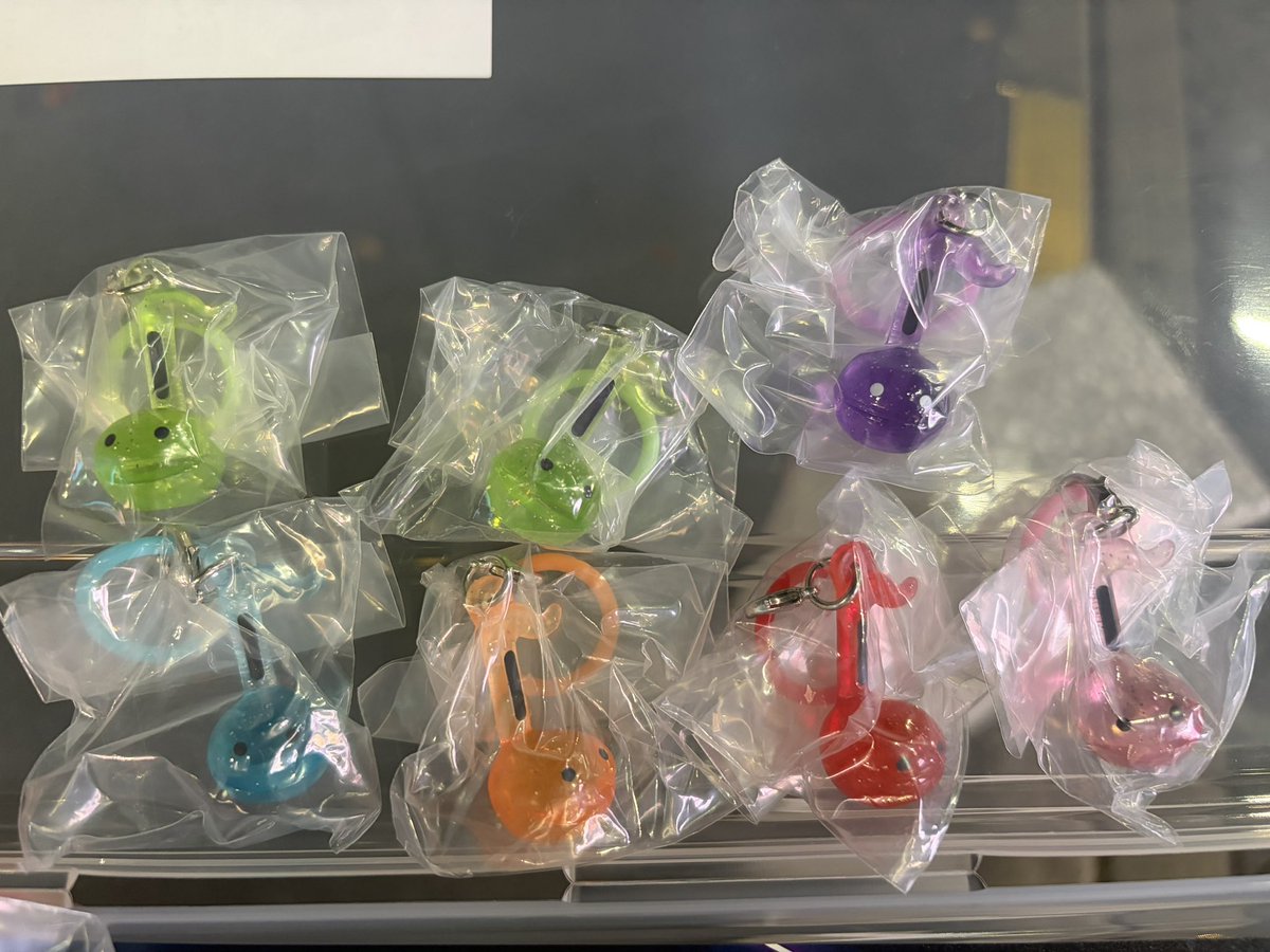 kinoko_sorry's tweet photo. 【交換】
オタマトーンめじるしアクセサリー

〈譲〉
グリーン2、パープル、ブルー、オレンジ、レッド、ピンク

〈求〉
ホワイト熱望

池袋優先に都内お手渡しにて
お気軽にお声掛けください。
よろしくお願いいたします。 https://t.co/FOimBcEkJ9
