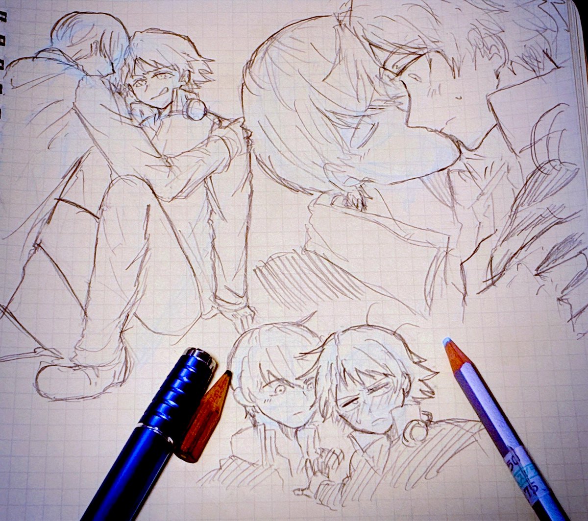 n_ptoa's tweet photo. こんなに短い鉛筆でもホルダーがあれば描ける（感動）
※影影主花 https://t.co/OyF5knXbkW