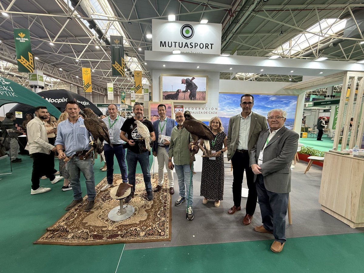 andaluciacaza's tweet photo. 🟢Hoy participamos en la inauguración de la XVIII edición de la Feria de Caza y Pesca de Jaén, Ibercaza 2026, que se celebra del 25 al 27 de septiembre de 2026 en el recinto IFEJA (Palacio de Ferias y Congresos de Jaén) https://t.co/DBwrHhTEe8