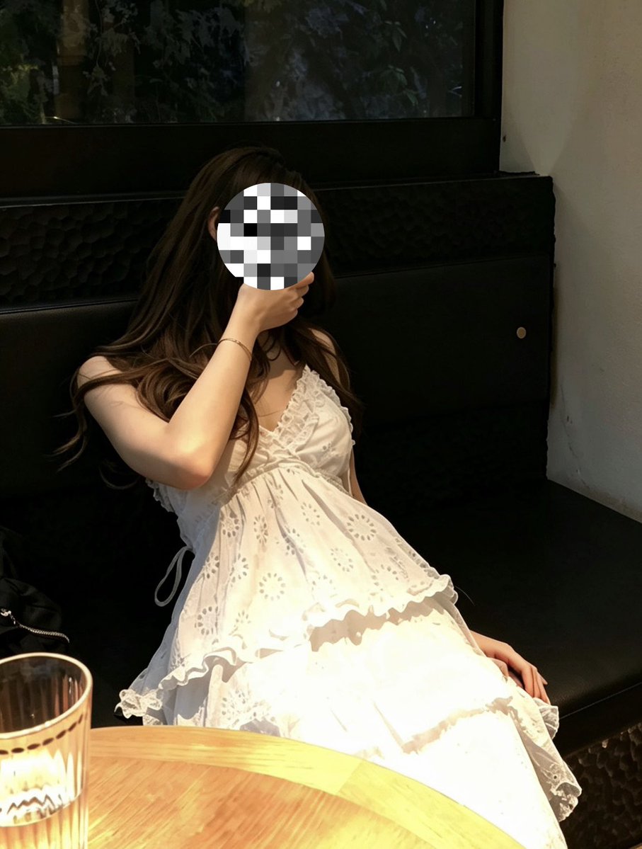 WWAN57's tweet photo. 哈尔滨的夏天实在太短了，还没看够老婆穿美美的衣服，天就凉了…… https://t.co/9CAP7hdOEk