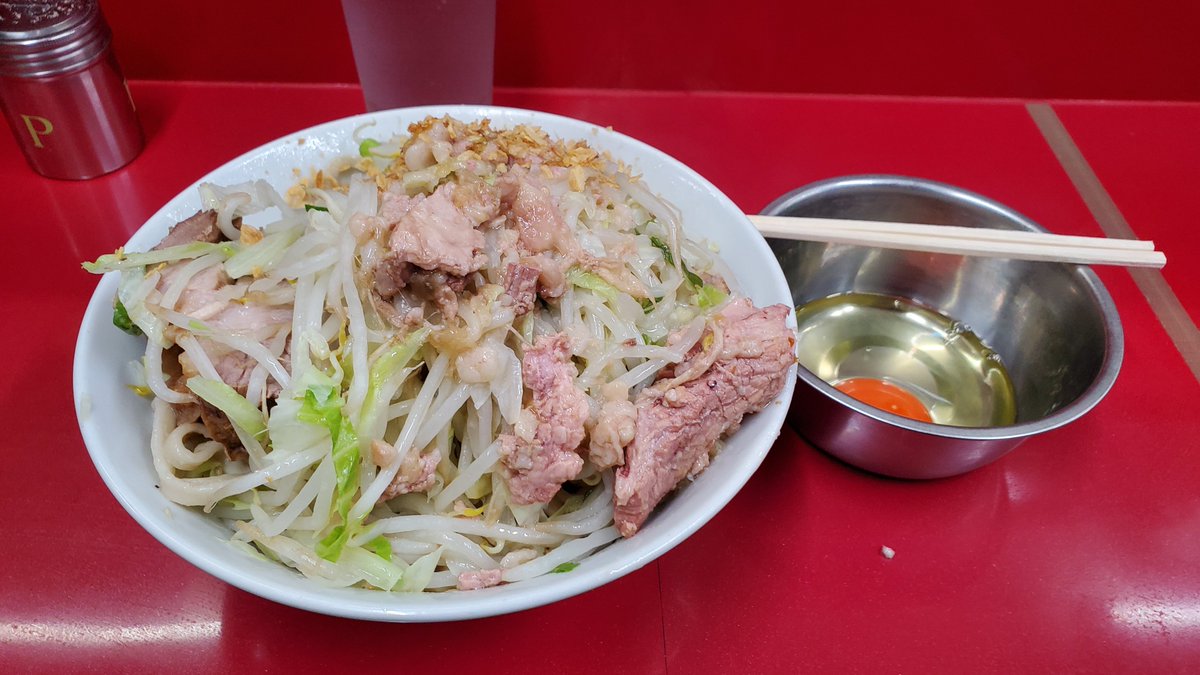 kazutoshi0730's tweet photo. 本日の晩麺
二郎 越谷
塩汁なし麺320g
ニンニクヤサイアブラ🍜
相変わらず旨い😋
ごっつぁんでしたー❣️ https://t.co/mUiCG9vVmI