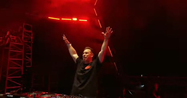 flcn_2020edm's tweet photo. 来年のUltra Japanラインナップ希望
Hardwell 
Hardwell 
Hardwell 
Hardwell 
Hardwell https://t.co/7rvxqAwF7p