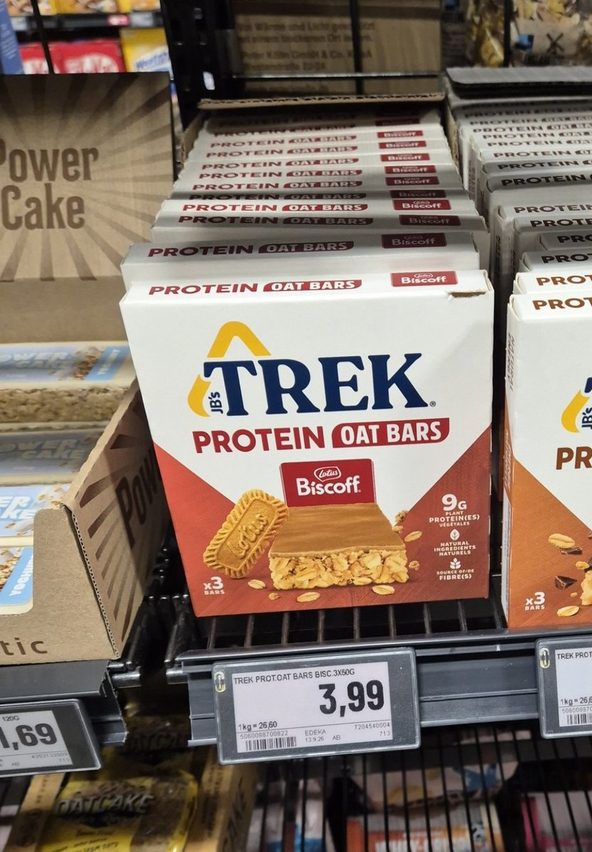 creepieelf's tweet photo. Neu im edeka!! Biscoff bars ^-^ #edrtwt #käsebrottwt https://t.co/X8GDXFutPD