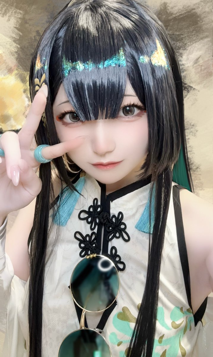 APPLiiS's tweet photo. #リバリバコスプレ 🧠💚

今日は2周年、というものらしいわね！
GARDENランヴィリズマに栄光を♪
…で、合ってるかしら？

#リバリバ二周年おめでとう https://t.co/WqGAF2yFgp