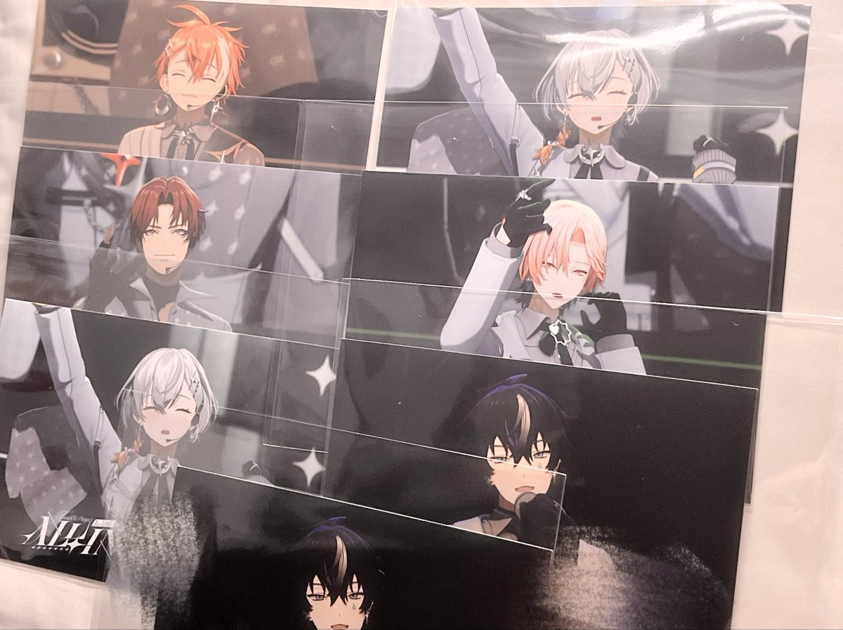 iS2_si_'s tweet photo. 【交換】FouRTe Project フォルテ ローソン プリント 第二弾 ランダム ブロマイド

譲⇢🧡、💛2、❤️、🩷、💜2(1枚印刷の汚れ)

求⇢💙、💚1

⟡郵送交換or 都内(要相談)
お気軽にお声かけください𓂃𓈒𓂂 https://t.co/oaIlUsEp6C