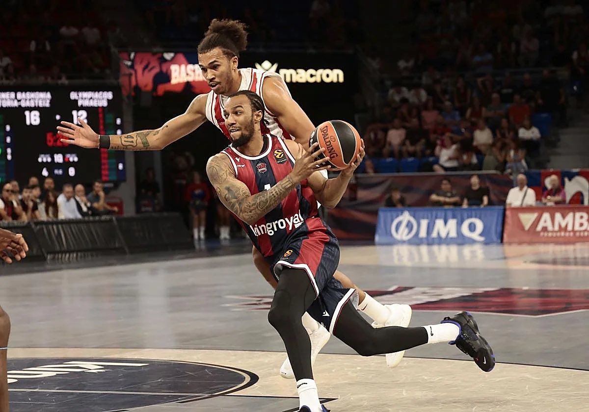 hirukoa80's tweet photo. Baskonia-Olympiacos jornada 1 euroleague 2026-27 
Retransmisión @radio_vitoria 
🏀📻
https://t.co/eSELaQRU09 https://t.co/nKQr7bEPk8