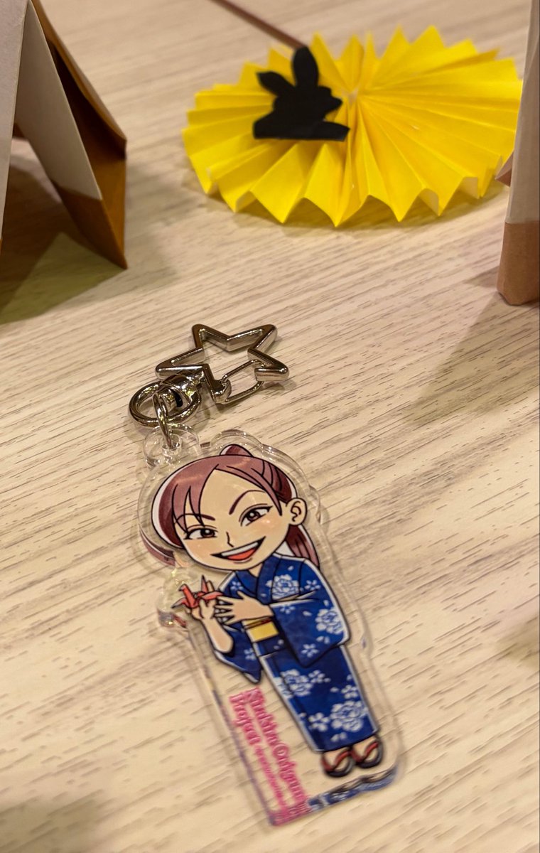 tanachon8's tweet photo. 中秋の名月、仕事終わりDEおりがみカフェin HEROES COFFEEさんでした〜🌕✨先生オリジナルたぬきの集合‼️そして社会が生まれた🤣まだまだ暑くアイスコーヒーでまったりと語らうひととき☕️ピカピカのかわいい子にも御対面💓今日もアッという間の楽しい時間でした〜☺️ありがとうございました✨ https://t.co/bOIcQCaCJZ