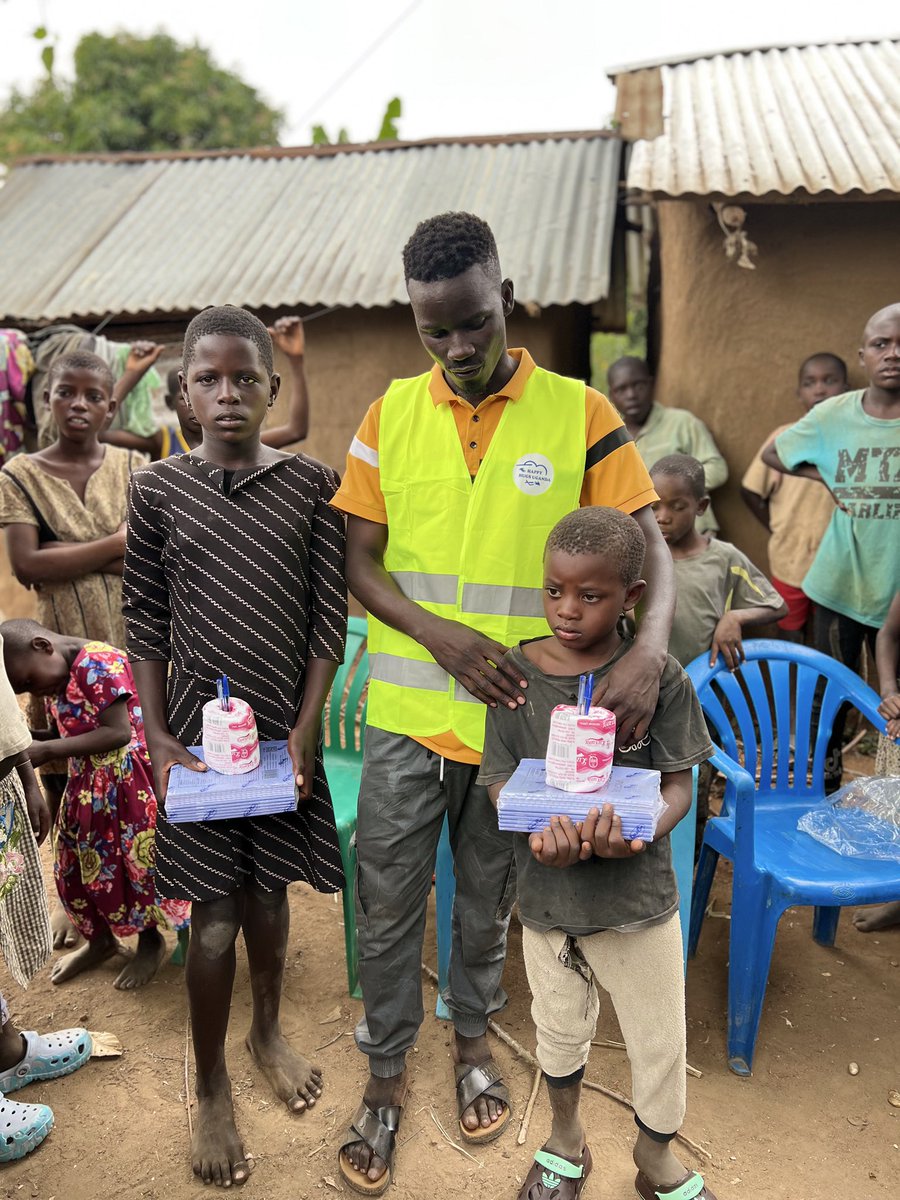 UncleForAllKid1's tweet photo. We believe education can change a child’s story. Thank you for helping us give our children the materials they need to learn. 🙏🏽 https://t.co/Q2JDHqgZJ8