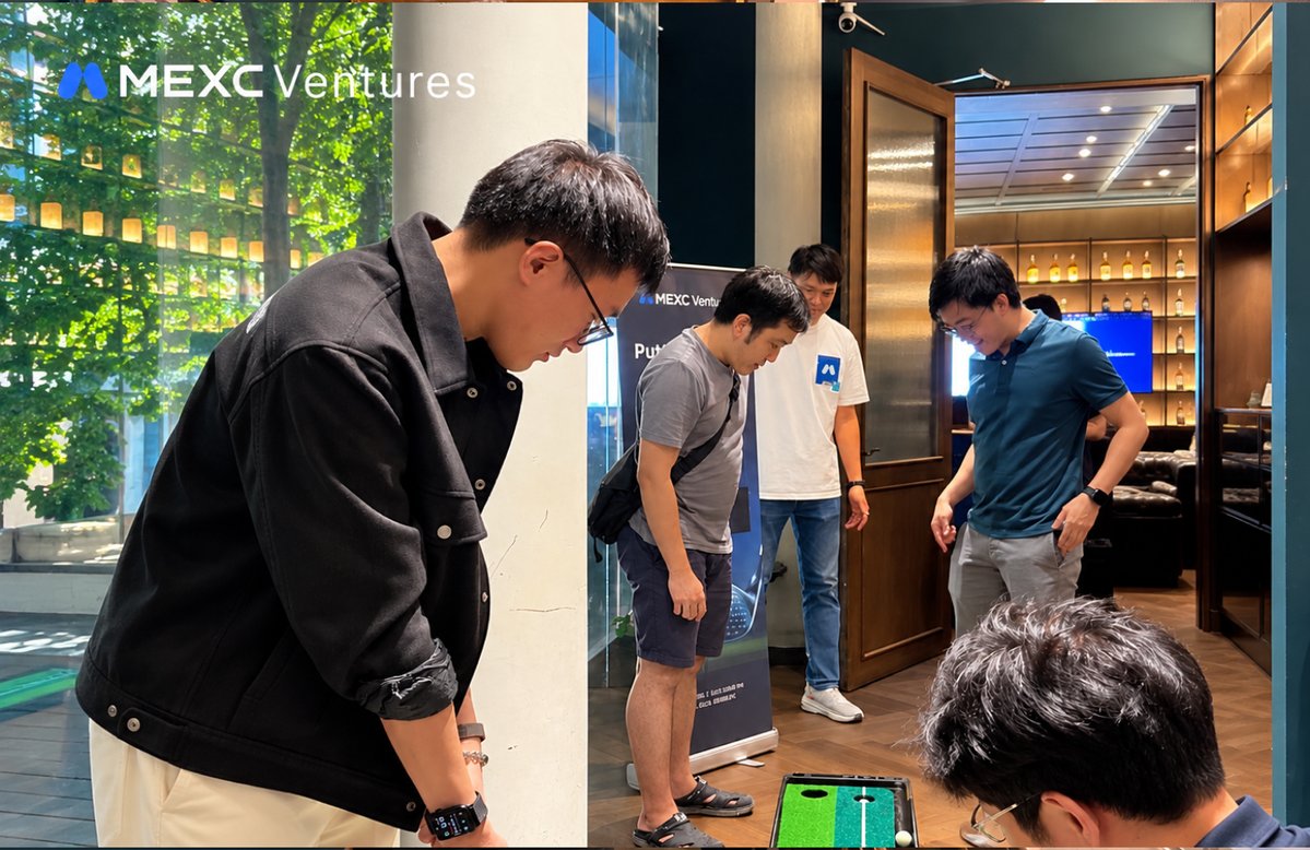 MEXC_Thailand's tweet photo. What a night! 👀🔥

MEXC Ventures was proud to support @PlearnOfficial  “We’re so BACK! — Give Me Alpha” at PHILL CLUB Bangkok.

From market insights and alpha sharing to the MEXC Golf Putting Challenge ⛳️, it was great to see the community come together, have fun, and connect.

Always happy to support projects that help Thailand’s Web3 & crypto community grow together. 💙

#MEXCVentures #MEXCEventRocks