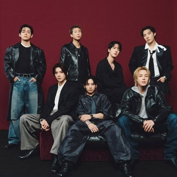 sltssaw91835's tweet photo. Voting for our BTS in Most Popular International Artist! #ARIASBTS https://t.co/uiCxHMQYrw