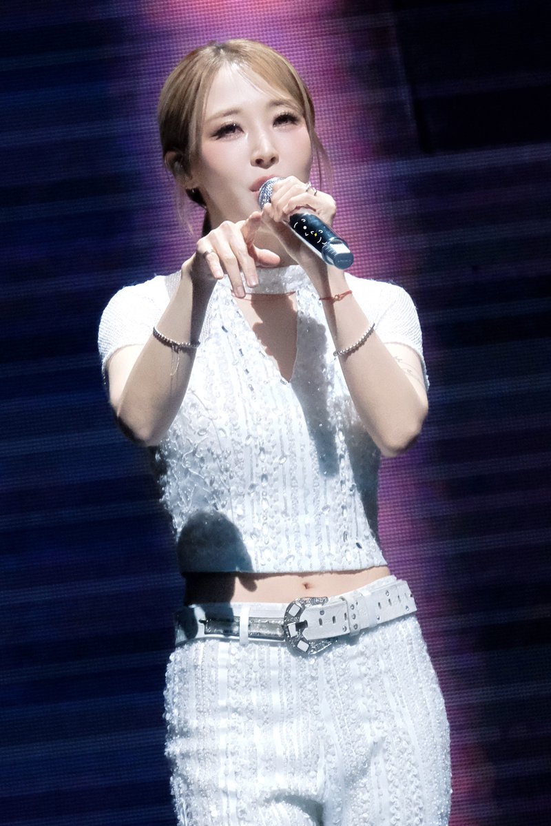 lyyyyy1224's tweet photo. 🪽
260925 마마무 4WARD in 시드니
MAMAMOO WORLD TOUR in Sydney

#마마무 #문별 #mamamoo #Moonbyul
#MAMAMOO #4WARD  
#MAMAMOO2026  
#MAMAMOO_2026_WORLD_TOUR https://t.co/ch289KLQ5f