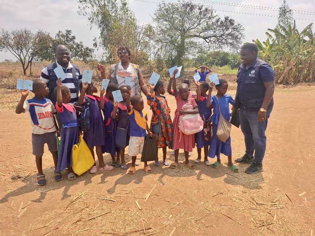 WHOMalawi's tweet photo. From #outbreak to #protection.

In Zomba &amp; Mulanje, #measles outbreaks have changed minds. Parents who once hesitated are now actively seeking #vaccination.

When communities experience the risk, prevention becomes personal. #MeaslesVaccine #Malawi https://t.co/Sm917Zmx9T
