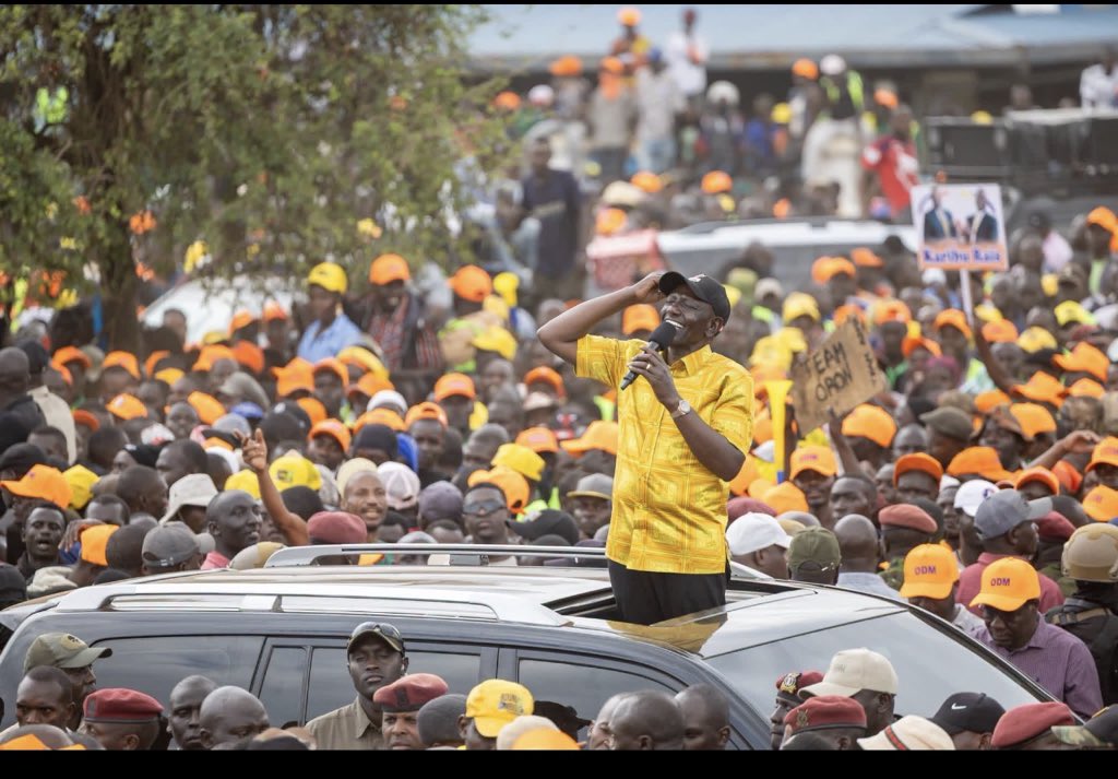 RamogiFM's tweet photo. Jatend piny Kenya William Ruto dhi chiwo obok mag lowo 200,000 e aluora mar Nam Chumbi  kod yawo gedo mar kambi luoko mauta ma Lamu e limbene mar Dongruok e aluorano chakre chieng’ ngeso.

Jatend piny dhi limo  gwenge mag Taita-Taveta, Kwale, Kilifi, Lamu, Mombasa kod Tana River mar rango kaka chenro mag sirkal dhi nyime kod Twak gi jopiny kod jotelo ewi dongruoge.