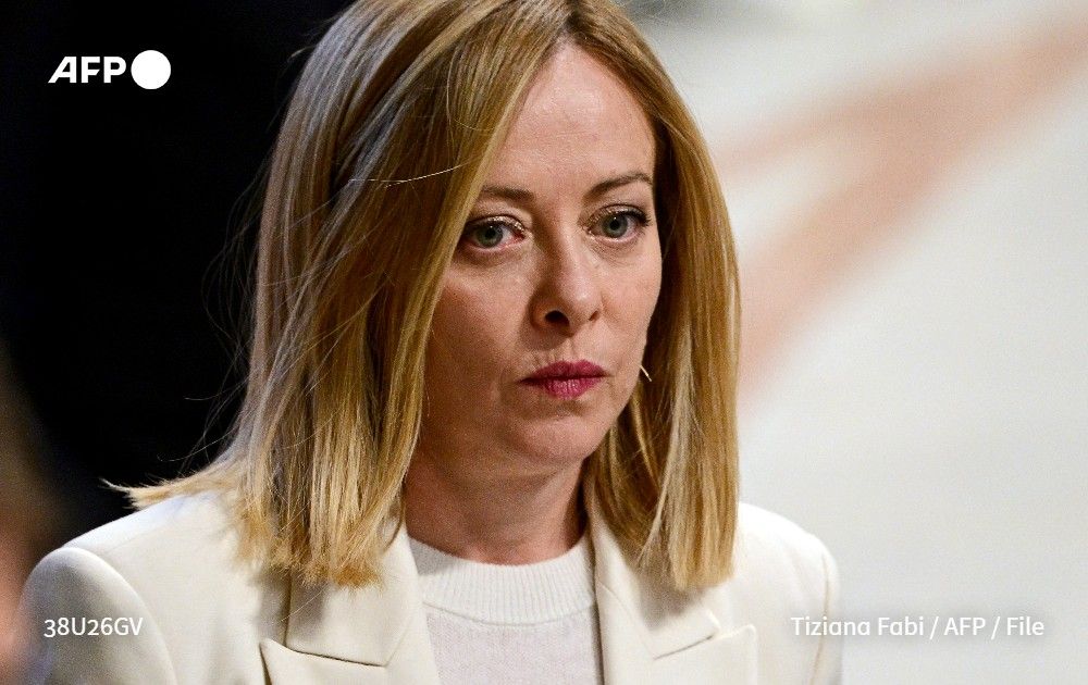 AFP's tweet photo. 🇮🇹 Italian Prime Minister Giorgia Meloni's cabinet adopted a decree law Thursday banning burqas and niqabs in schools and capping the number of students with a poor command of Italian per class. 
➡️ https://t.co/Y7d3yRpQUx https://t.co/JCshoSXu0M