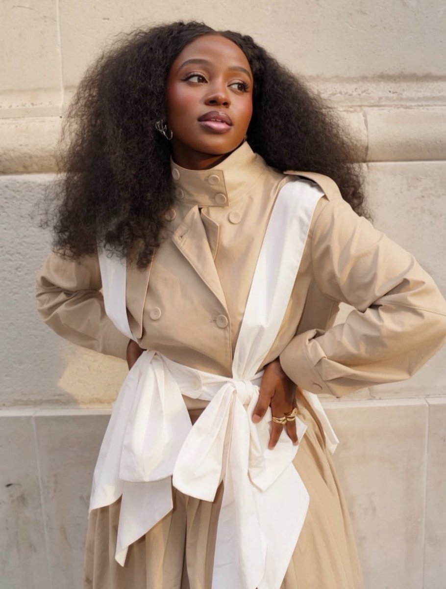 bridgertonupd's tweet photo. Masali Baduza for Netflix Upfront https://t.co/GRaywrnVEq