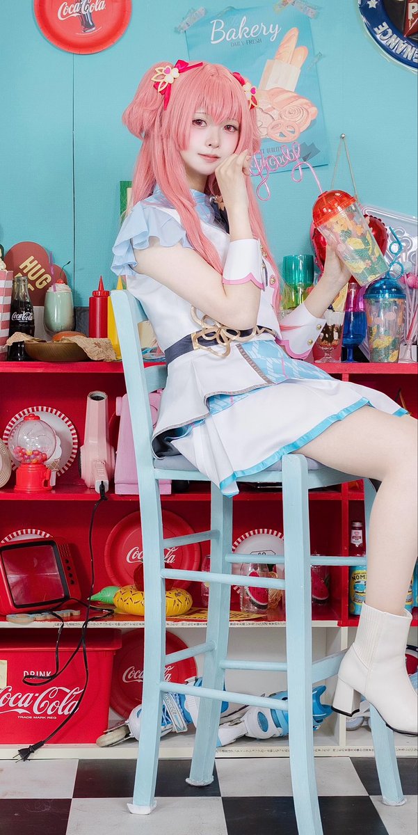 raichi_c0s's tweet photo. ♡Welcome to diner♡

#prsk_cos https://t.co/k1qRTY2kWm