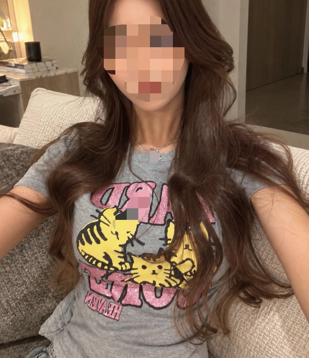popoen_'s tweet photo. 上手なクリニックで広頚筋ボトックスと肩ボトックスすると首めっちゃ長くなるよ。顔の輪郭の境目がめっちゃクッキリするから芸能人感出る。キノクリでやってるワイは https://t.co/o5p6oABN5M