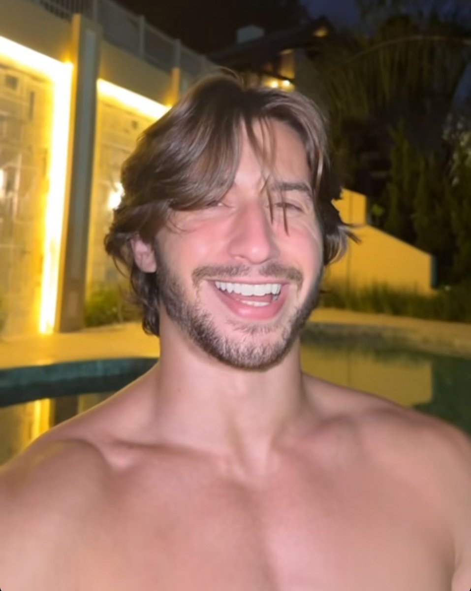 kraukkraukczwy's tweet photo. GABRIEL BREIER🥴🥵 Alpha superior, ja prestou a sua reverência hoje viadinho? https://t.co/BDscFm7KlK