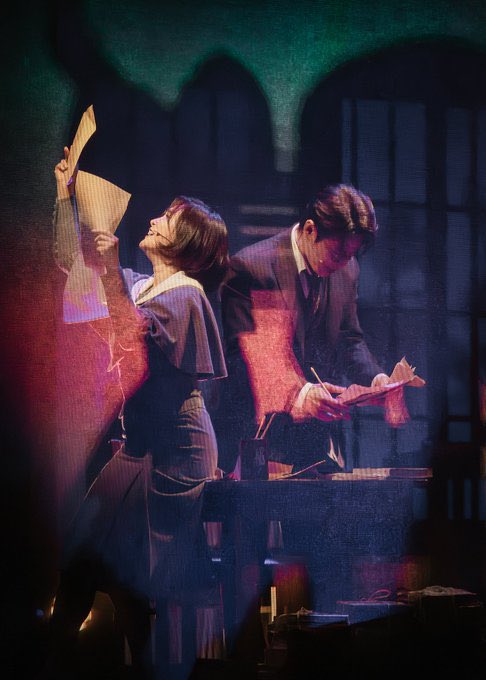 290_dori's tweet photo. 이 씬이 음악으로 표현 되어야만 하는 이유가 
명확히 있는 넘버

섬세한 팬레터 https://t.co/aOo7aviExz
