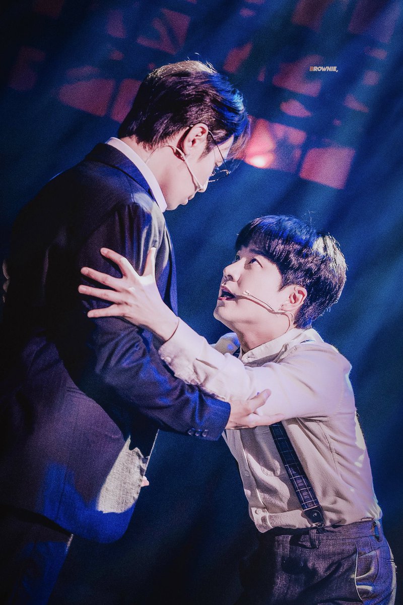 290_dori's tweet photo. 이 씬이 음악으로 표현 되어야만 하는 이유가 
명확히 있는 넘버

섬세한 팬레터 https://t.co/aOo7aviExz