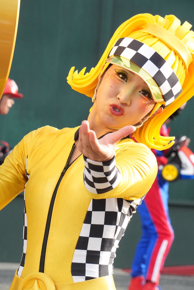 nanairo_Rio's tweet photo. 2026.8/28
NO LIMIT！パレード〜Discover U!バージョン〜

マリオフロート コインのお姉さん(あおい)

Uもらえました✨️

#NOLIMITパレード #DiscoverU #USJファン https://t.co/9EszrNjT6V