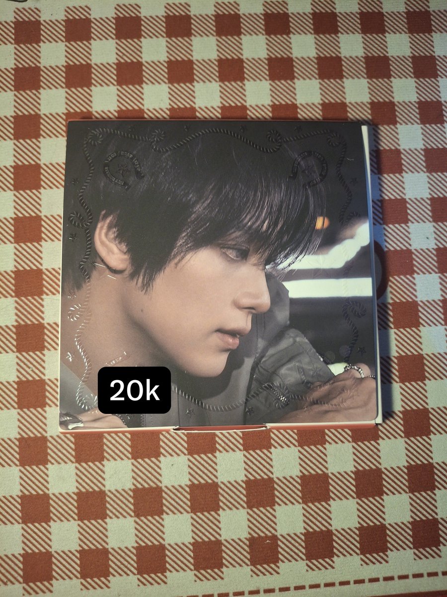 _06leedonghyuck's tweet photo. wts (want to sell)

ALBUM ONLY Digipack BIU Haechan Ver. 
dapet semua kecuali pc 

💌 split pay only
💌 tf only
❌️ exc adm&amp;ongkir oren 
✅️ incl pack &amp; freebies sekebon

#wts https://t.co/st9sSKZbHw