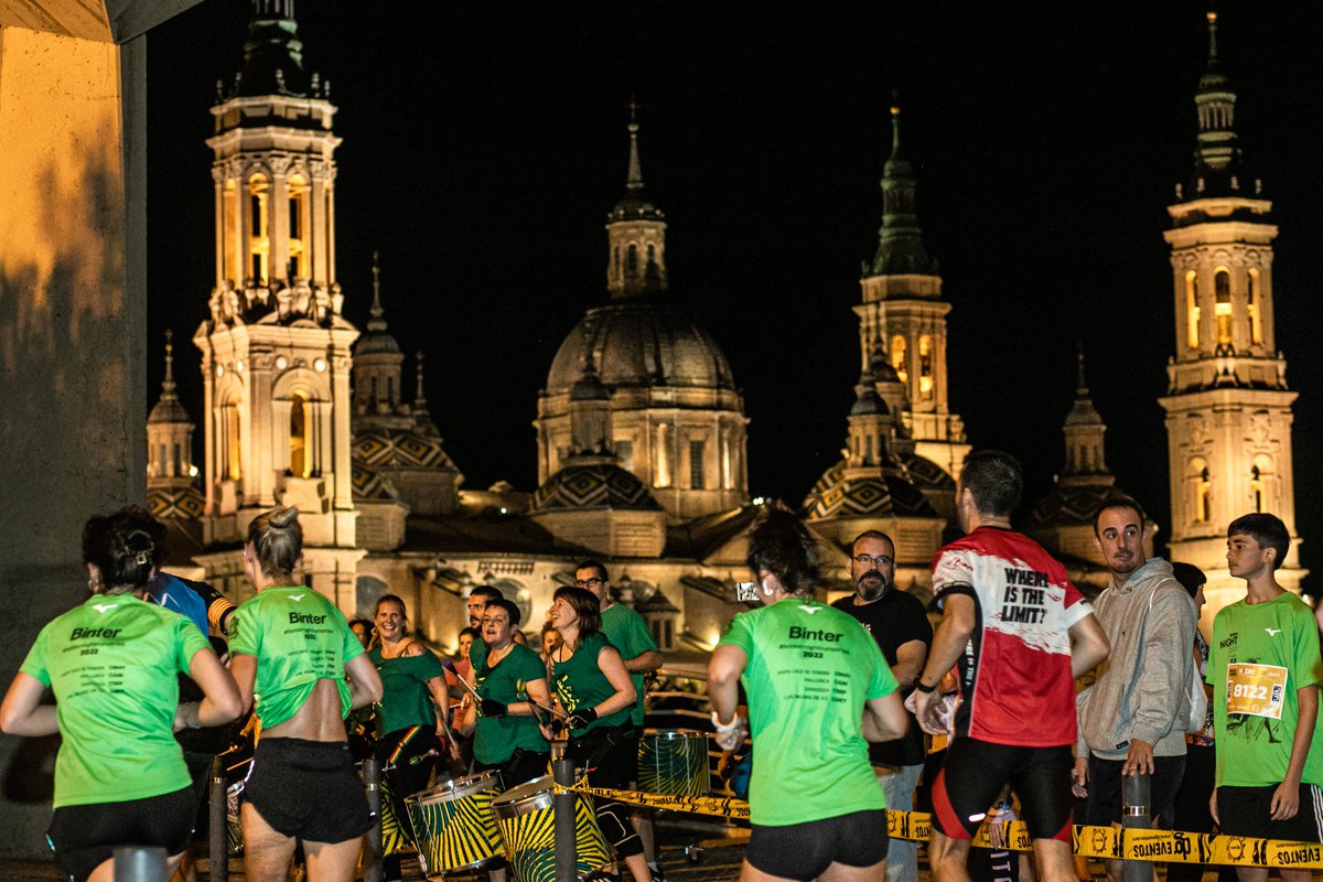 BinterNightRun's tweet photo. Zaragoza se prepara para volver a correr de noche con la #binternightrun by @heraldoes  

La cita contará con las distancias 5K y 10K, además de la Milla Verde Familiar, cuya recaudación se destinará íntegramente a @SpecialAragon

INSCRÍBETE YA:
https://t.co/snNghnrYQK https://t.co/b28OTNFV05
