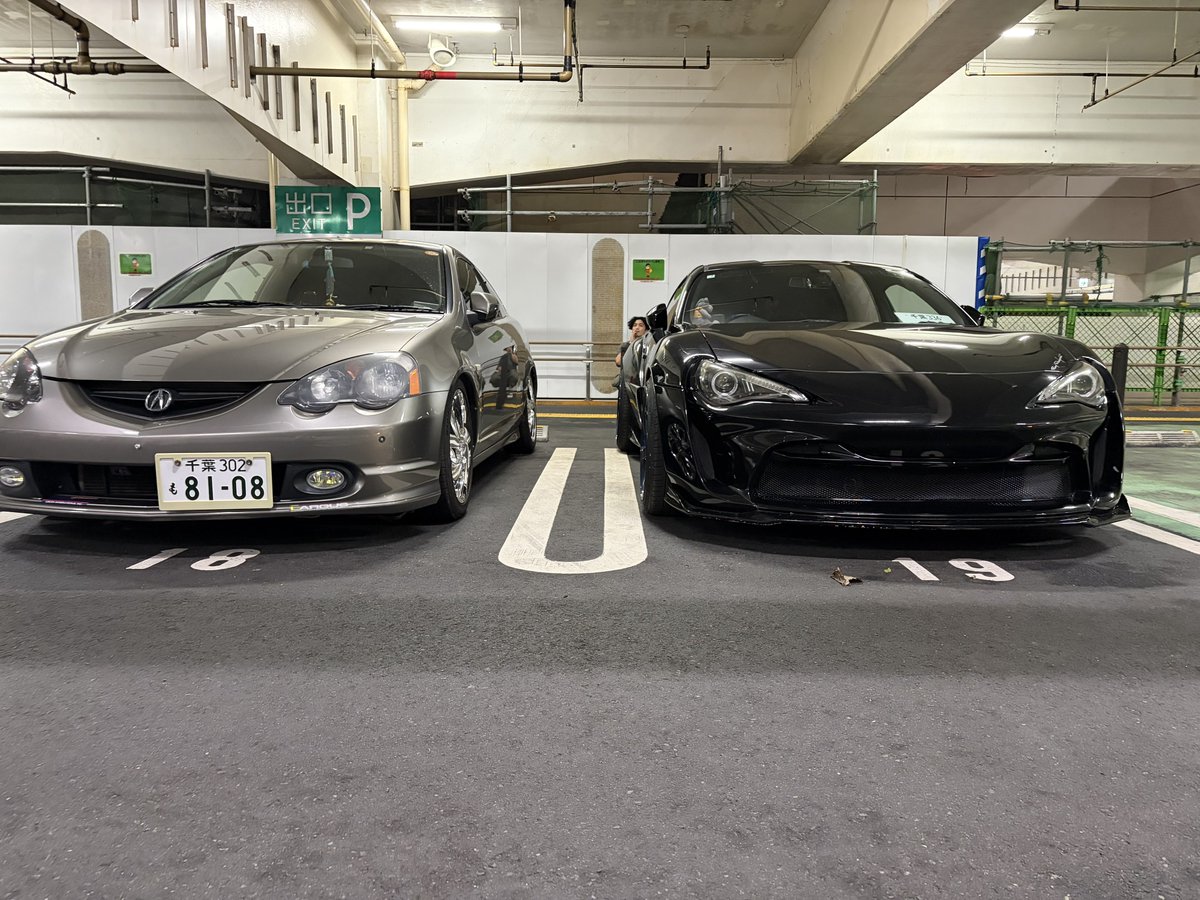 takosu245's tweet photo. 海ほたる！ https://t.co/JPdjQIJHQD