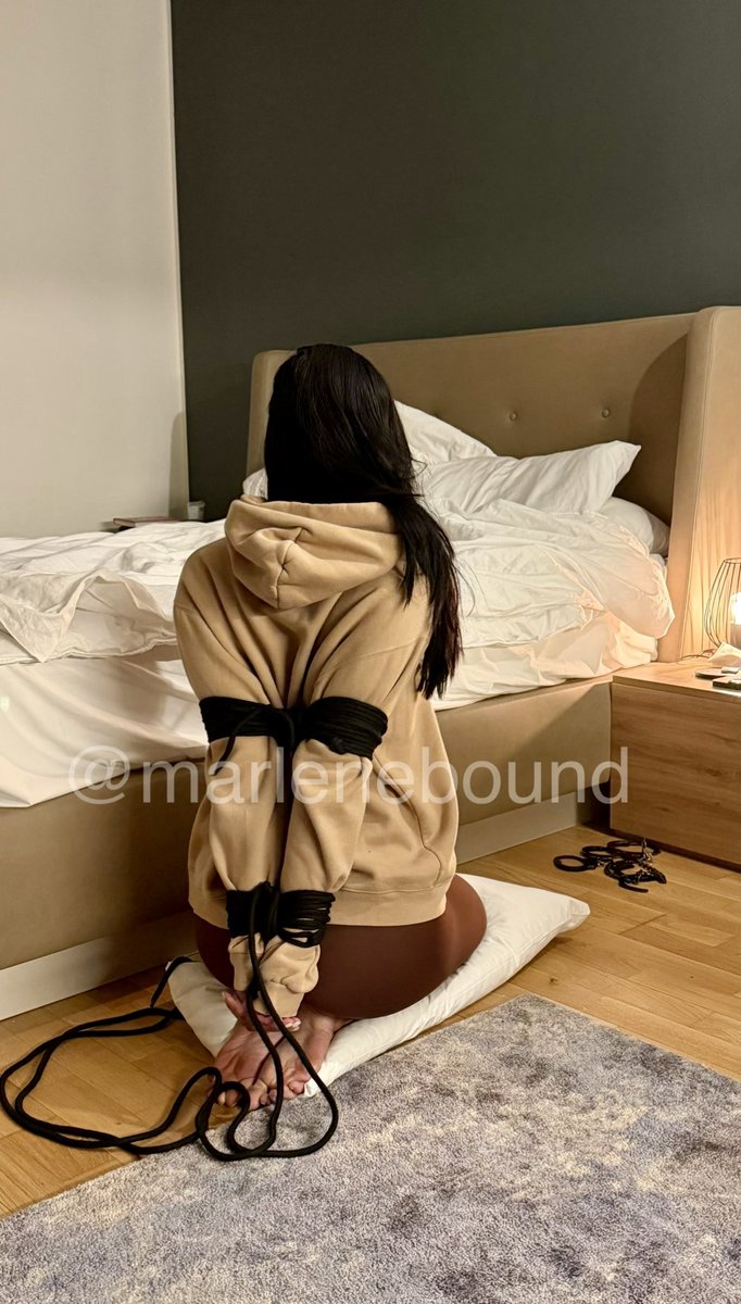 marleneraw's tweet photo. Kneeling next to the Bed in my comfy hoodie

If I don’t maintain perfect posture He will tie me up even tighter for bed https://t.co/1BvzBeT5s0