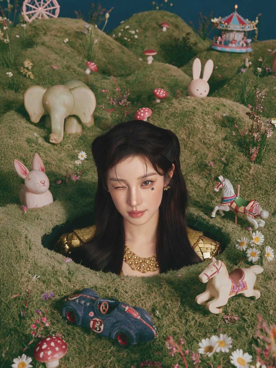 dyomines's tweet photo. YUQI FROM WONDERLAND!!!!

#YUQI x #BAZAARGALA2026 https://t.co/ntBOiz41wO