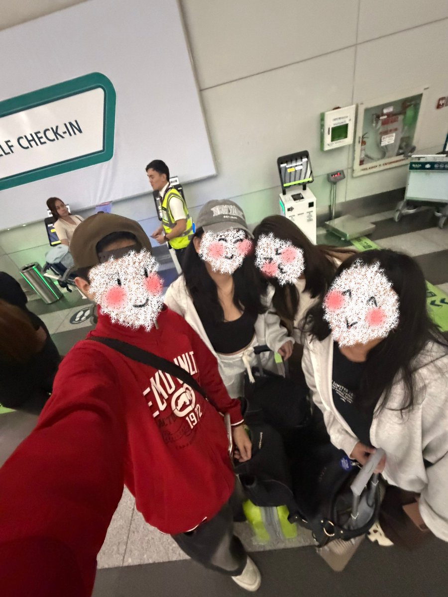 vvvvoem's tweet photo. bye philippines, hello cebu ^o^

@tyocolet @yakacinn @eggyellowk https://t.co/0QlgN4cpaQ