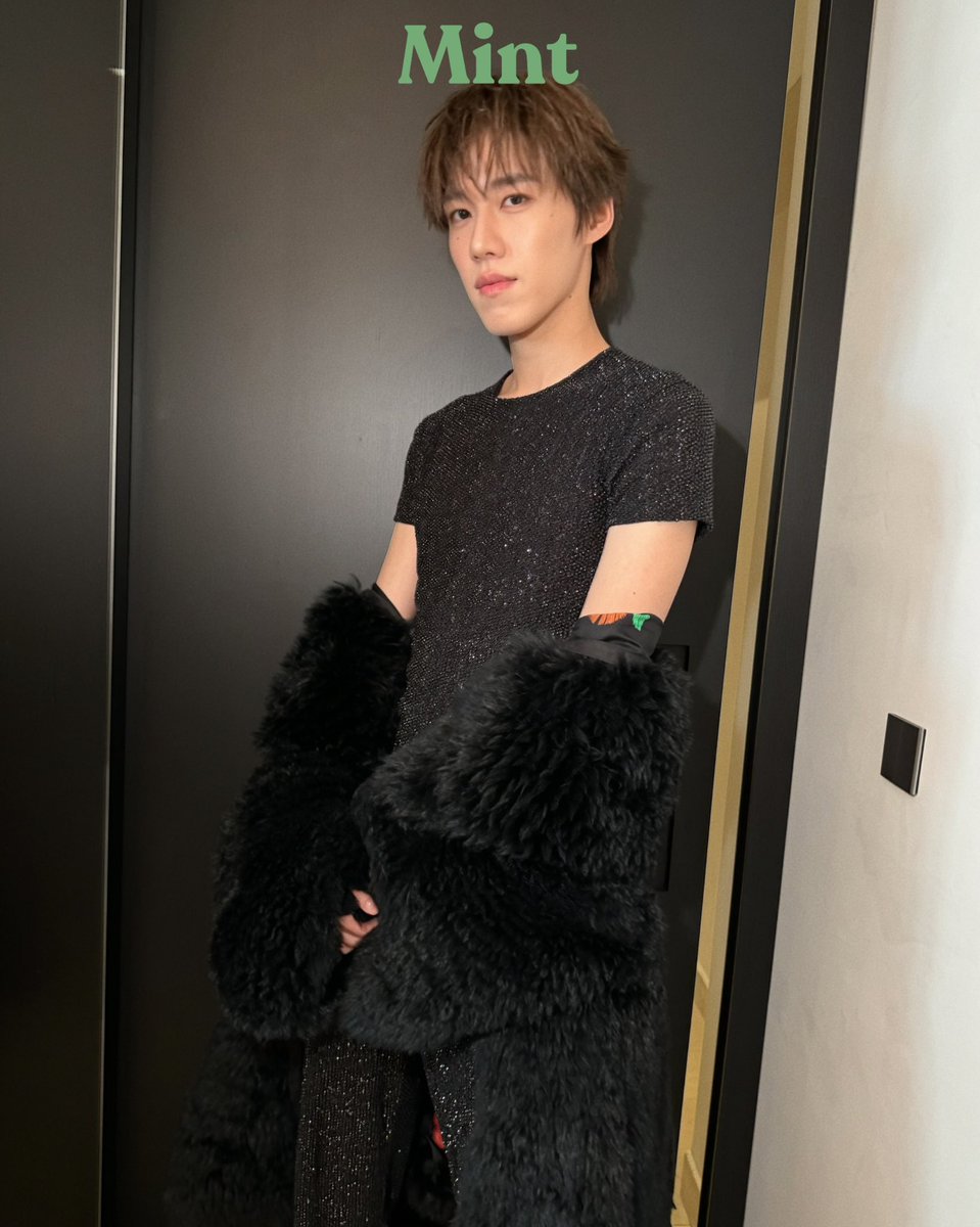 mintmag_th's tweet photo. ลุคนี้ผมเดรส! #MintReports เสิร์ฟโททัลลุคของ ‘พีพี’ Gucci Ambassador จาก Gucci Primavera และ Gucci Core พร้อมเตรียมชมโชว์คอลเล็กชั่น Spring/Summer 2027 ณ เมืองมิลาน ประเทศอิตาลี 💚

#GUCCISS27xPPKRIT
#PPKritt 
#Gucci 
#GucciTheStoreShow
#MintMagTH https://t.co/R6AMDghnwJ