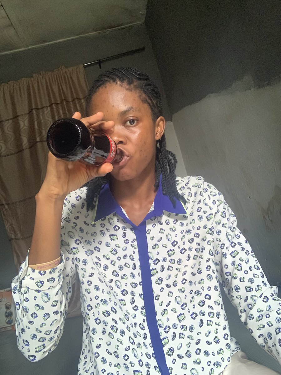SisterPeace's tweet photo. 2k of you here….. thank you guys for your support…. Come let’s drink coke to together for the celebration. https://t.co/6LMeCSV0F9