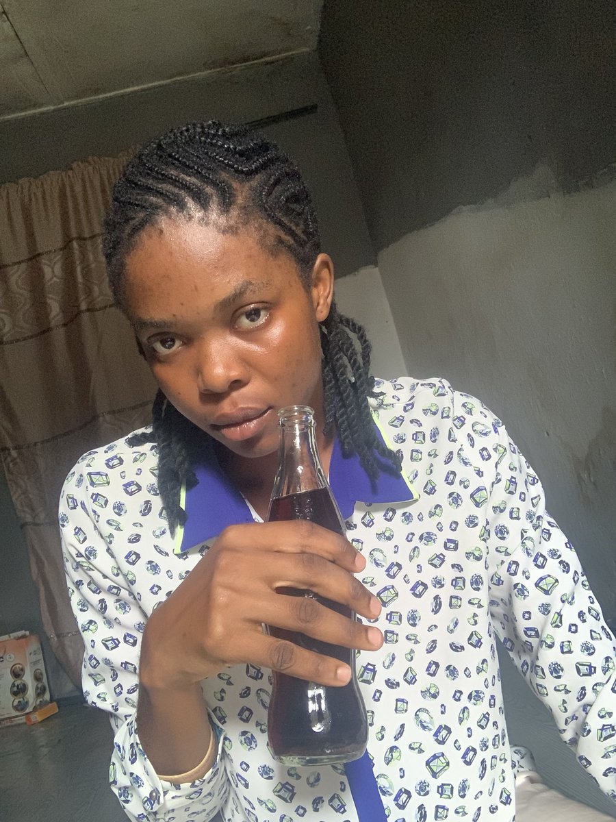 SisterPeace's tweet photo. 2k of you here….. thank you guys for your support…. Come let’s drink coke to together for the celebration. https://t.co/6LMeCSV0F9