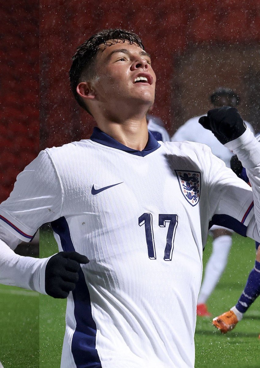 Utdtruthful's tweet photo. FT: 🇮🇹 Italy 1-3 England U20 🏴󠁧󠁢󠁥󠁮󠁧󠁿

Ayden Heaven and Harry Amass: 90 minutes. Shea Lacey off the bench to score. ❤️ https://t.co/4jqzLPqdE3