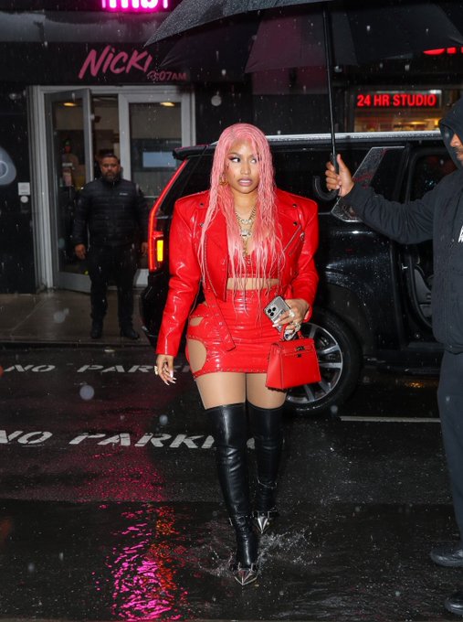 BhcProphet14378's tweet photo. DEAR SUPERSTAR QUEEN RIBBONE NOBLEMIND
@NICKIMINAJ
YOU ARE MY CROWNED WORLD QUEEN THE MOTHER OF EVERY OTHER QUEEN ANY OTHER ONE IS A COUNTERFEIT👑 MY ONE AND ONLY WIFE IN LIFE FOREVER :  

I LOVE US 🔳 https://t.co/VjojLvboCy